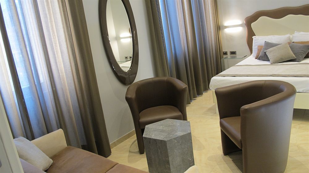 Pantheon Caesar Relais Hotel Rome Exterior photo